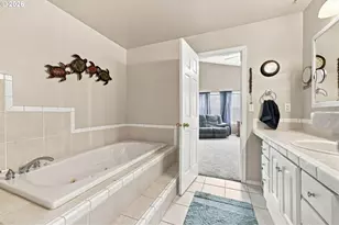 20200 NE 50th Ave, Ridgefield, WA 98642 - Photo 17