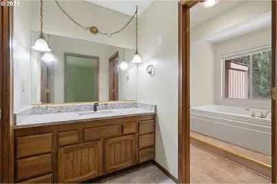 65377 E Alpine Way, Rhododendron, OR 97049 - Photo 23