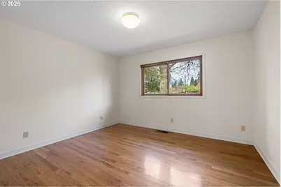 84 Green Ln, Eugene, OR 97404 - Photo 23