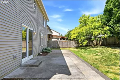 512 NW 147th St, Vancouver, WA 98685 - Photo 29