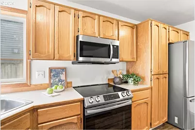 512 NW 147th St, Vancouver, WA 98685 - Photo 13