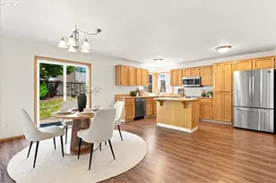 512 NW 147th St, Vancouver, WA 98685 - Photo 9