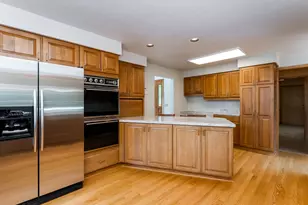 15995 NE Eilers Rd, Aurora, OR 97002 - Photo 13