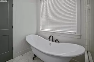 175 NW Beaver Ct, Dallas, OR 97338 - Photo 33