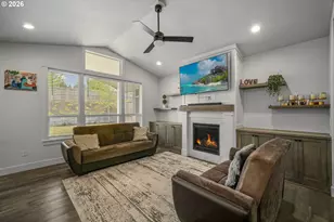 175 NW Beaver Ct, Dallas, OR 97338 - Photo 9