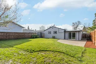 169 W Hazel St, Roseburg, OR 97471 - Photo 37