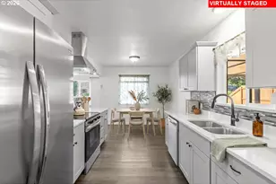 169 W Hazel St, Roseburg, OR 97471 - Photo 7