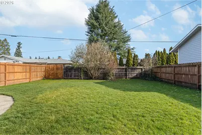 169 W Hazel St, Roseburg, OR 97471 - Photo 39