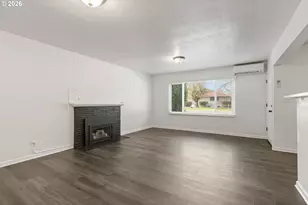 169 W Hazel St, Roseburg, OR 97471 - Photo 9