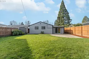 169 W Hazel St, Roseburg, OR 97471 - Photo 5