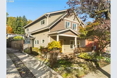 5801 S Kelly Ave, Portland, OR 97239 - Photo 1