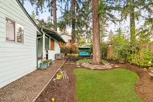 12605 SE Holgate Blvd, Portland, OR 97236 - Photo 37
