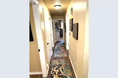 1073 Randolph Rd, Woodburn, OR 97071 - Photo 11
