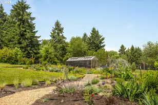 10623 NE Fox Farm Rd, Dundee, OR 97115 - Photo 9