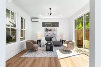 9215 N Seneca St, Portland, OR 97203 - Photo 3
