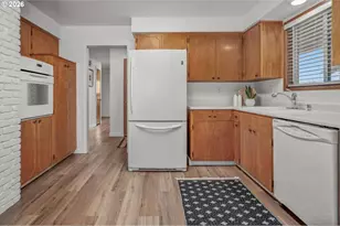 2812 B St, Forest Grove, OR 97116 - Photo 15