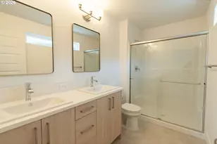 2402 SW 5th Pl, Battle Ground, WA 98604 - Photo 7