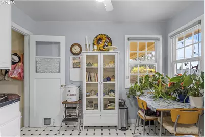 408 SW Chapman St, Sheridan, OR 97378 - Photo 15