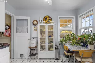 408 SW Chapman St, Sheridan, OR 97378 - Photo 15