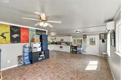 1040 Jefferson St, Coos Bay, OR 97420 - Photo 7