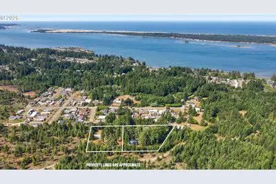 1040 Jefferson St, Coos Bay, OR 97420 - Photo 3