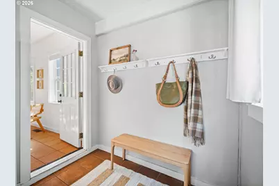 5615 N Delaware Ave, Portland, OR 97217 - Photo 13