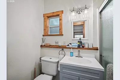 5615 N Delaware Ave, Portland, OR 97217 - Photo 33