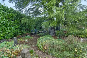 4833 SW Buddington St, Portland, OR 97219 - Photo 31