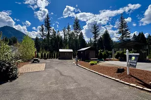 54432 McKenzie Hwy, Blue River, OR 97413 - Photo 1