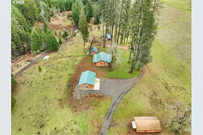 1111 Illahee Rd, Idleyld Park, OR 97447 - Photo 5