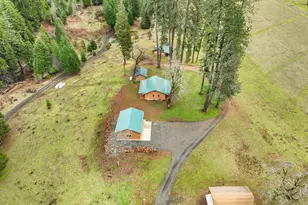 1111 Illahee Rd, Idleyld Park, OR 97447 - Photo 5