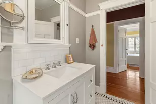 908 NW 25th Ave, Portland, OR 97210 - Photo 37