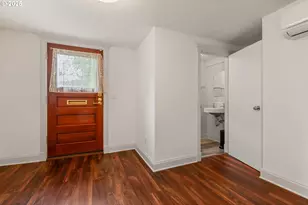 908 NW 25th Ave, Portland, OR 97210 - Photo 47