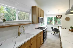 7911 SE Sunnyside Dr, Milwaukie, OR 97222 - Photo 11