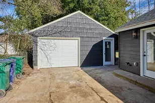 7911 SE Sunnyside Dr, Milwaukie, OR 97222 - Photo 37