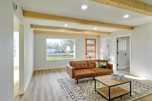 7911 SE Sunnyside Dr, Milwaukie, OR 97222 - Photo 3