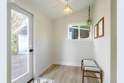 7911 SE Sunnyside Dr, Milwaukie, OR 97222 - Photo 29