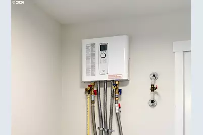 7911 SE Sunnyside Dr, Milwaukie, OR 97222 - Photo 33