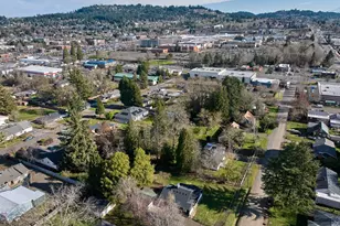 7911 SE Sunnyside Dr, Milwaukie, OR 97222 - Photo 45