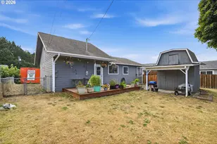 1635 Garfield St, North Bend, OR 97459 - Photo 25