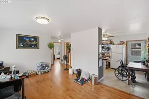 1635 Garfield St, North Bend, OR 97459 - Photo 5