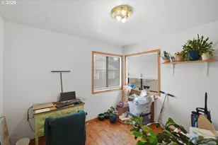 1635 Garfield St, North Bend, OR 97459 - Photo 11