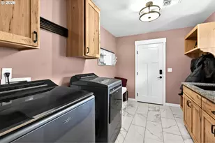 91403 Marbrook Ln, Blue River, OR 97413 - Photo 25