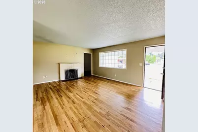 13314 SE Alder St, Portland, OR 97233 - Photo 5