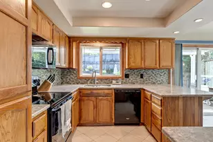 11424 SW 66th Ave, Portland, OR 97223 - Photo 13