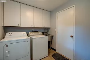 1020 Windemere Dr NW, Salem, OR 97304 - Photo 33