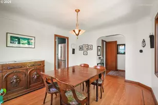 608 NE Floral Pl, Portland, OR 97232 - Photo 11