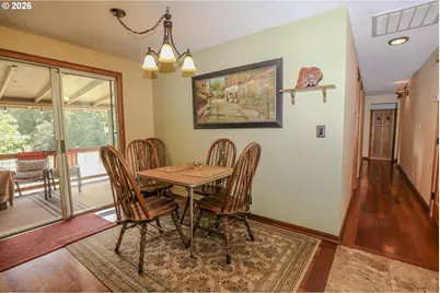 686 Murdock Dr, Oakland, OR 97462 - Photo 9