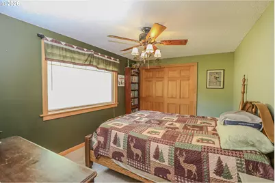 686 Murdock Dr, Oakland, OR 97462 - Photo 27