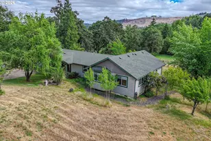686 Murdock Dr, Oakland, OR 97462 - Photo 45